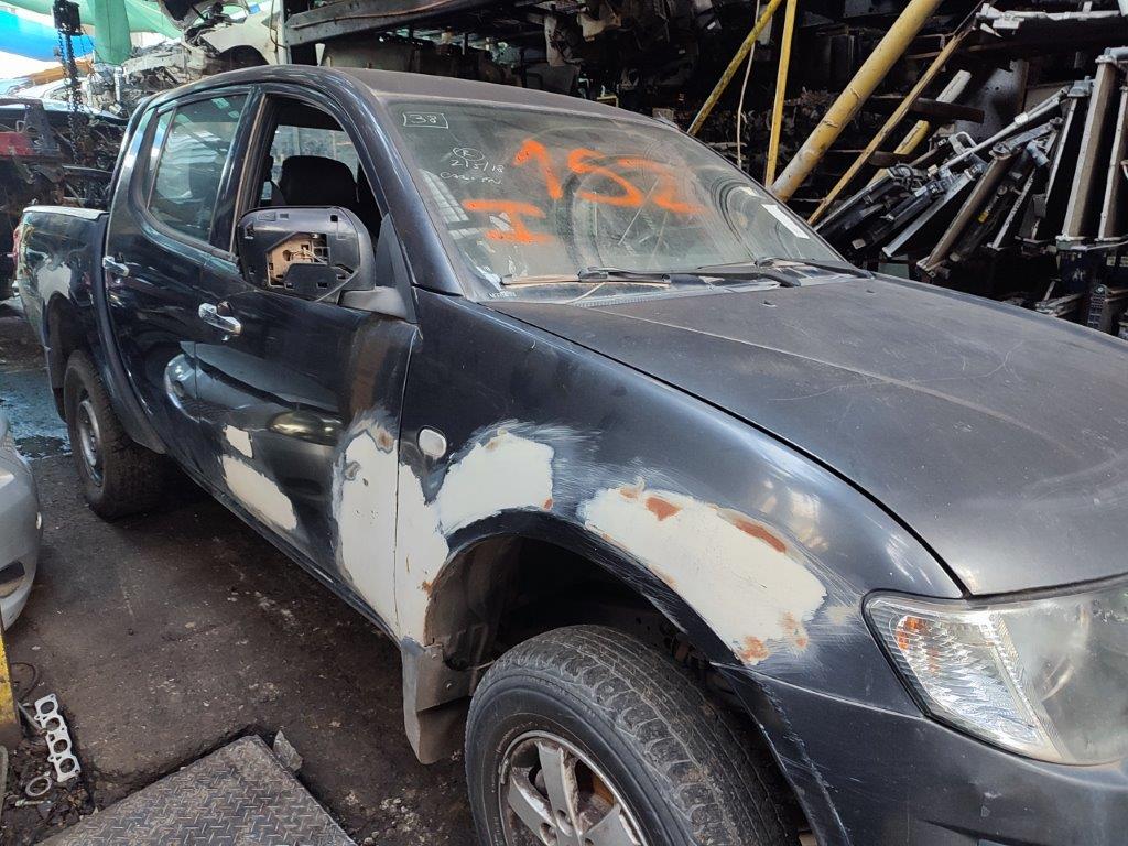  Mitsubishi L200 2006    EN DESARME